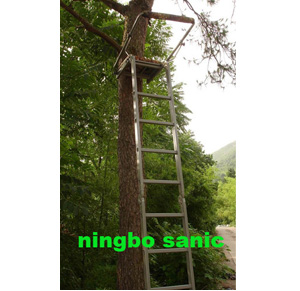 Alum.Folding Tree Stand