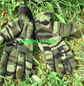 HUNTING GLOVES