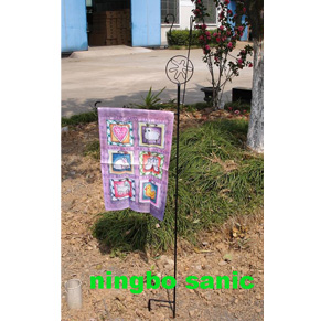 Garden Flagpole