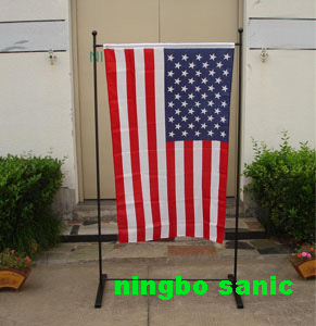 Garden flag pole
